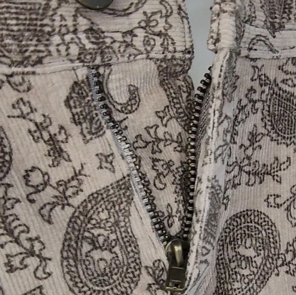 Boho Corduroy Paisley Print Plus Size Jeans - Picture 4 of 6